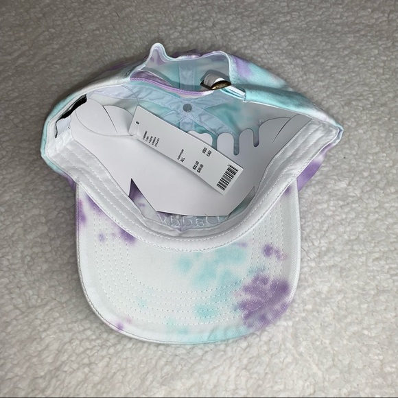 URBAN OUTFITTERS “Daddy” Tie Dye Cap Baseball Hat - Picture 3 of 5